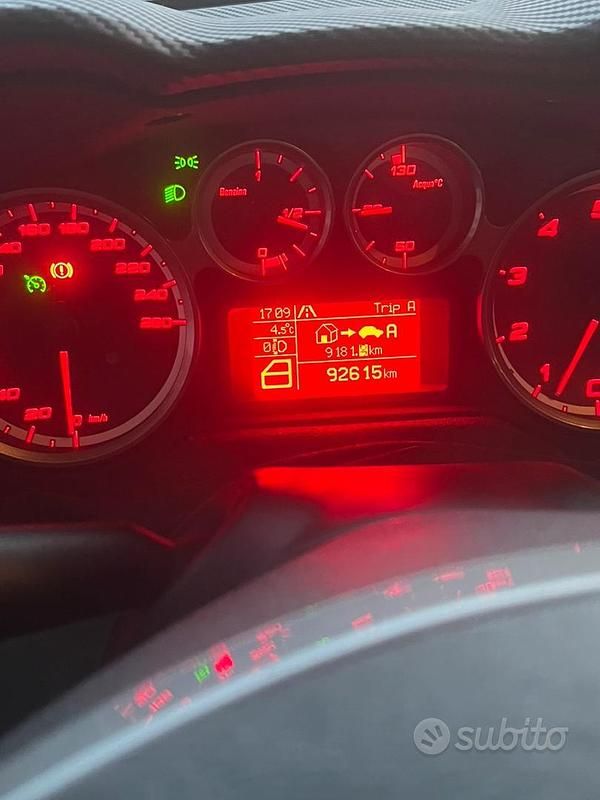 Usata Alfa Romeo MiTo Distinctive 78 CV (57 kW) 2009 Nero Utilitaria