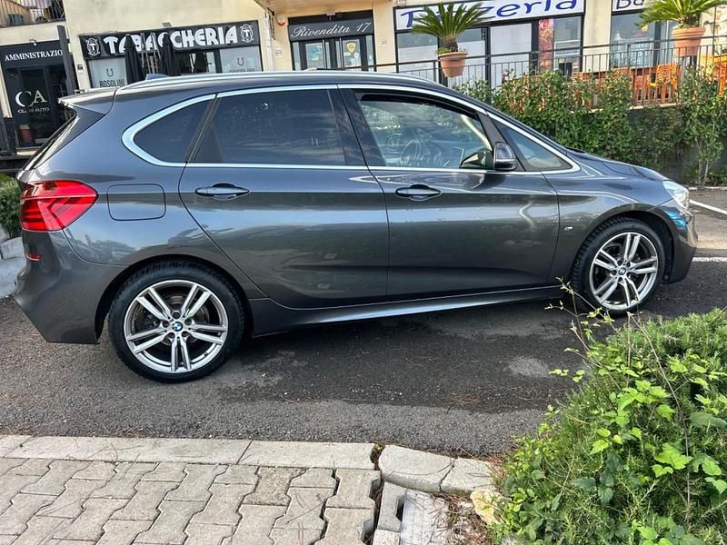 Usata BMW 218 M Sport 149 CV (109 kW) 2017 Grigio Station wagon