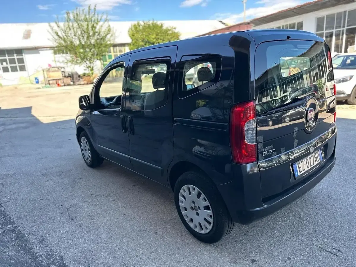 Usata Fiat Qubo Dynamic 95 CV (69 kW) 2014 Nero Monovolume