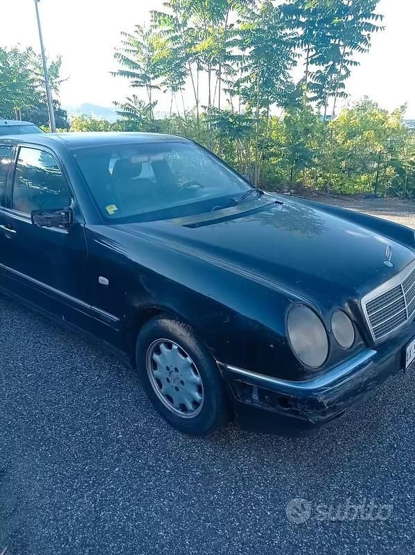 Usata Mercedes 250 1998 Berlina