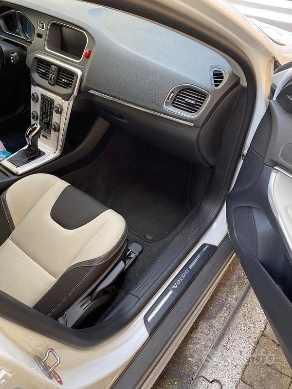 Usata Volvo V40 2016 Berlina