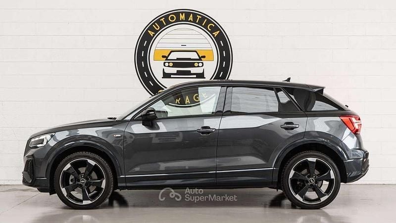 Usata Audi Q2 Ambiente 190 CV (139 kW) 2023 Grigio SUV