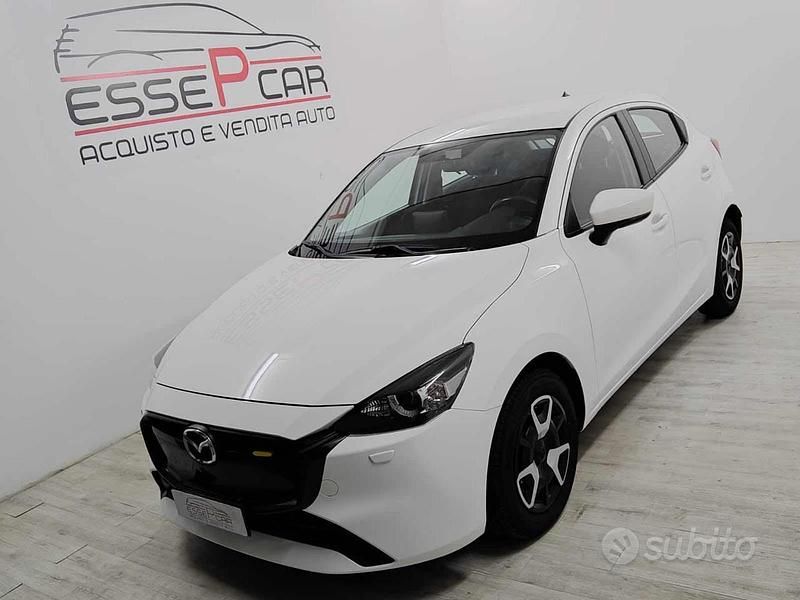 Usata Mazda 2 116 CV (85 kW) 2024 Bianco Utilitaria