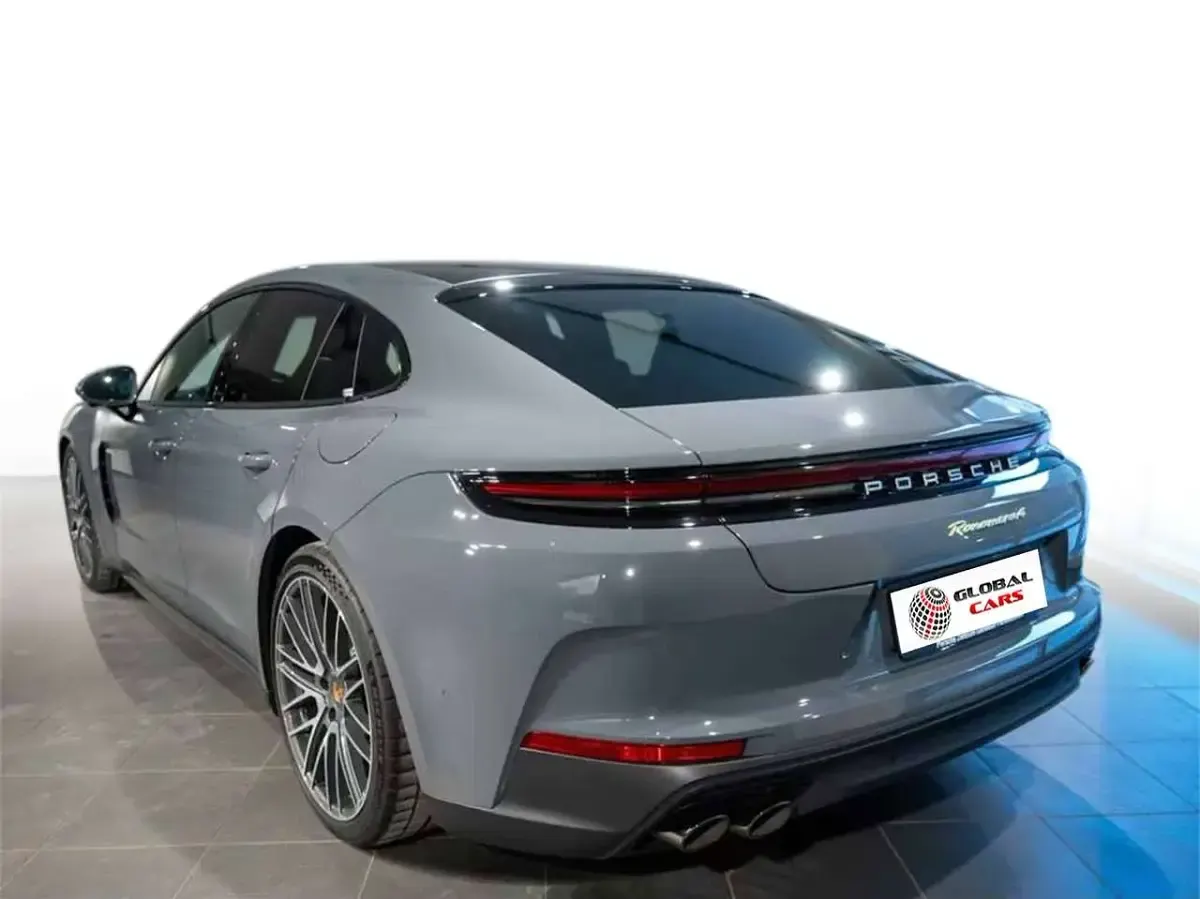 Usata Porsche Panamera 470 CV (345 kW) 2025 Ardesia Utilitaria