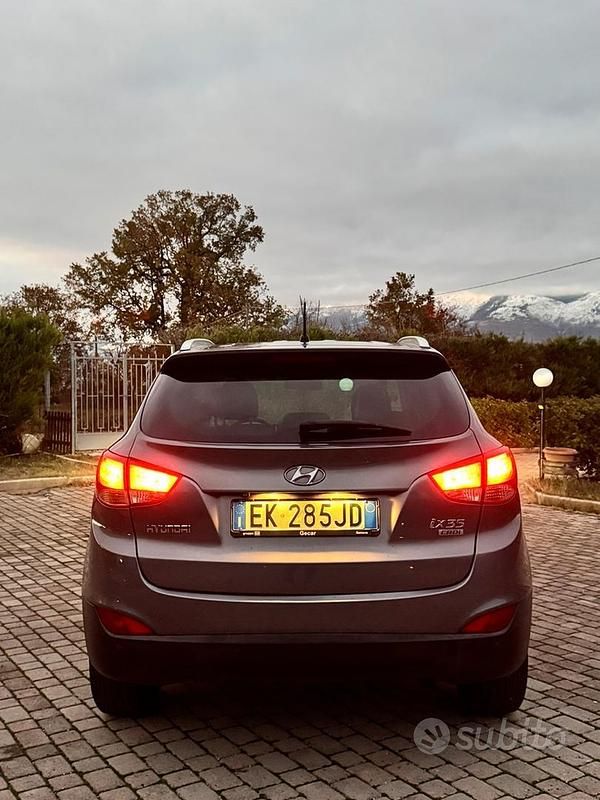 Usata Hyundai ix35 Classic 116 CV (85 kW) 2012 Grigio SUV