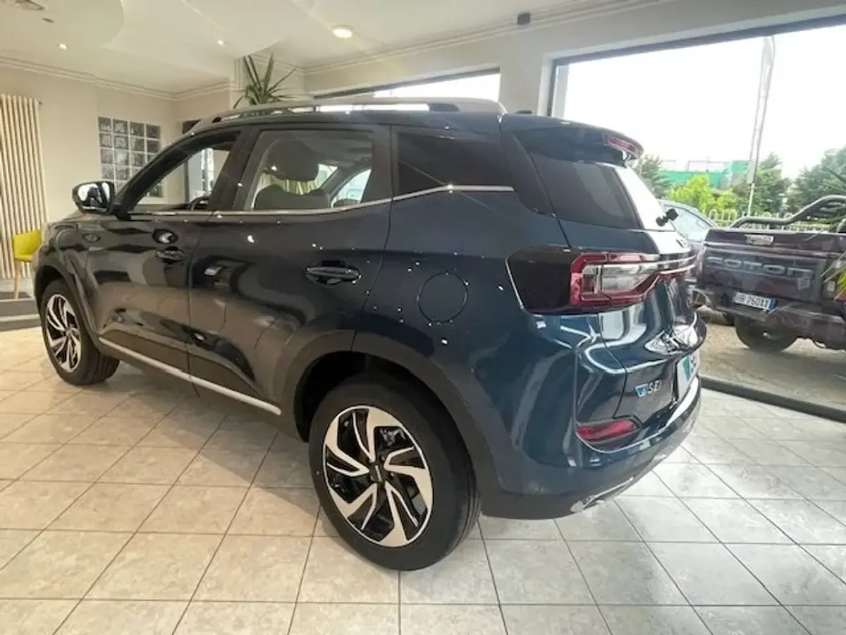 Nuova EMC SEI 113 CV (83 kW) 2026 Blu/azzurro SUV
