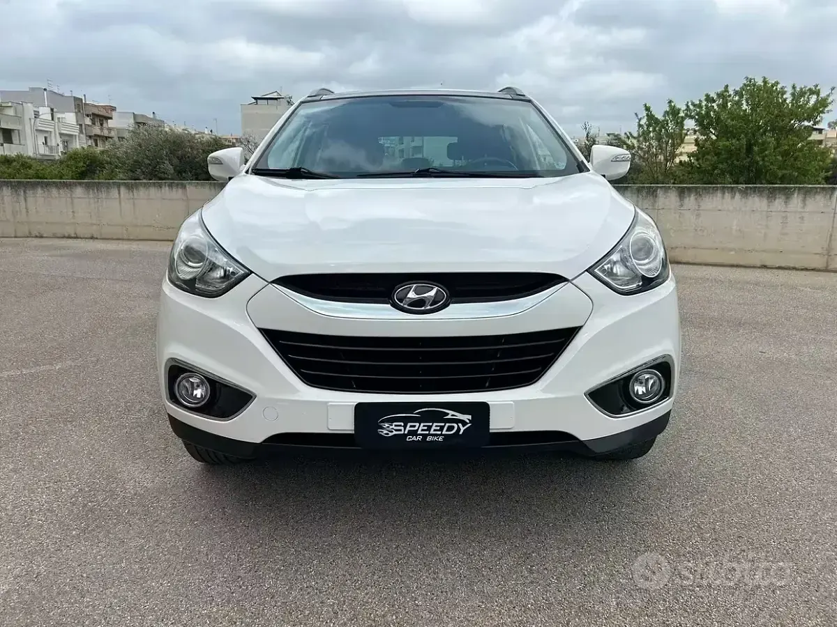 Usata Hyundai ix35 Xpossible 115 CV (84 kW) 2013 Bianco SUV