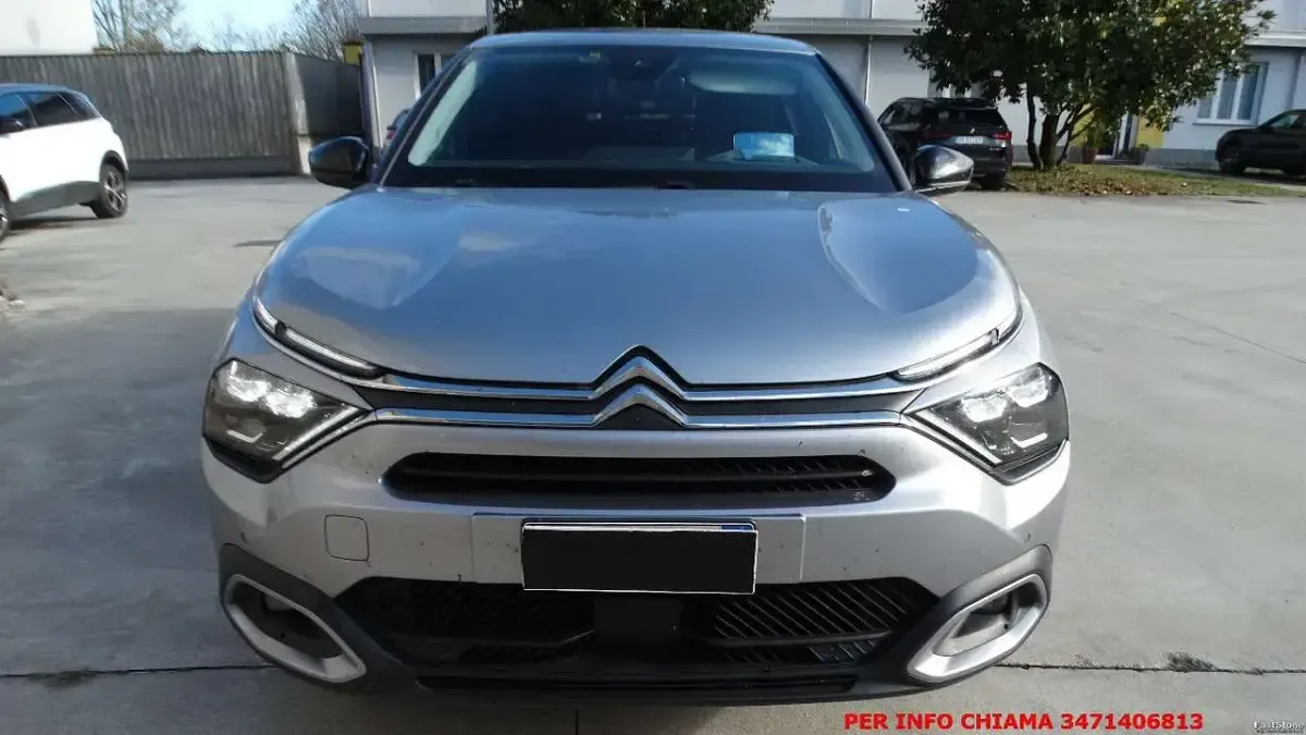 Usata Citroën C4 Feel 131 CV (96 kW) 2022 Grigio Berlina