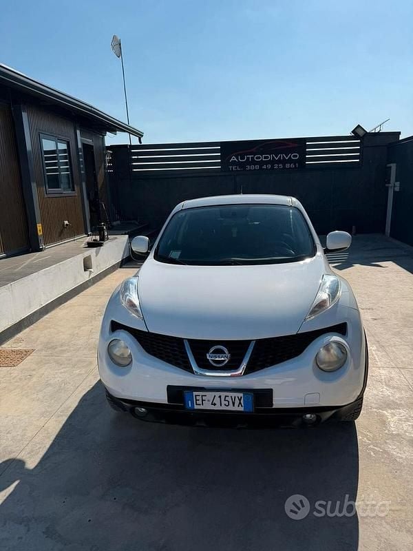 Usata Nissan Juke Acenta 110 CV (80 kW) 2011 Bianco SUV
