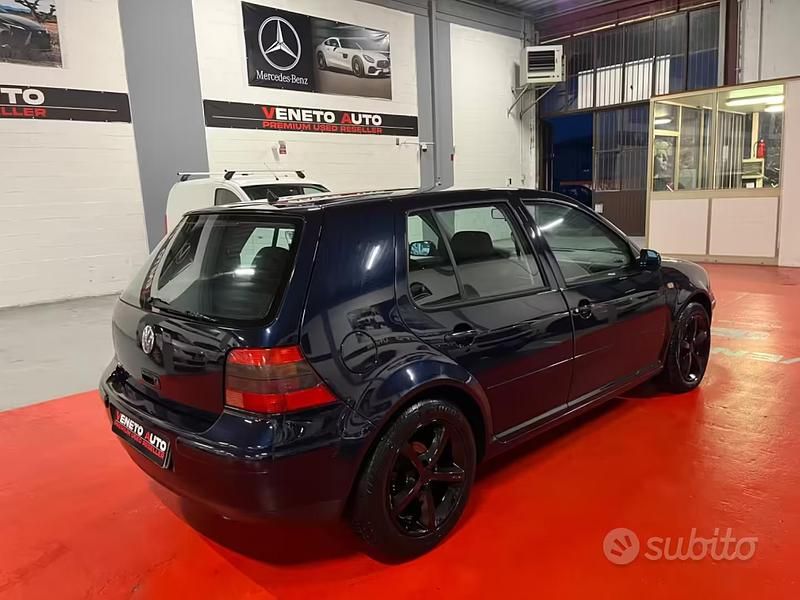 Usata VW Golf III GTI 150 CV (110 kW) 1998 Blu Berlina