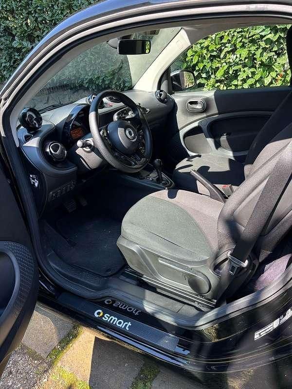 Usata Smart ForTwo Coupé 36 kW (50 CV) 2021 Nero Coupé