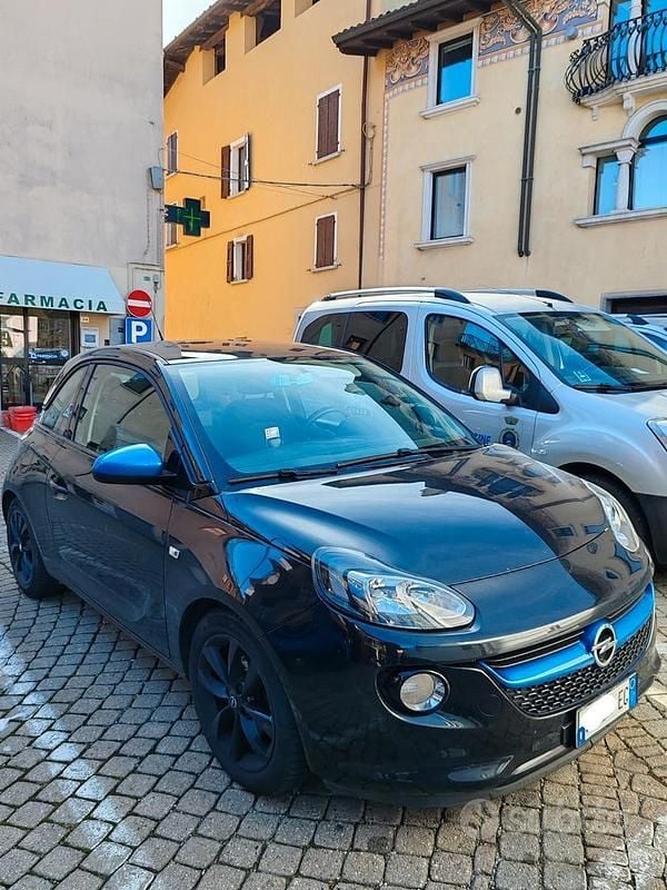 Usata Opel Adam Jam 70 CV (51 kW) 2016 Nero Utilitaria