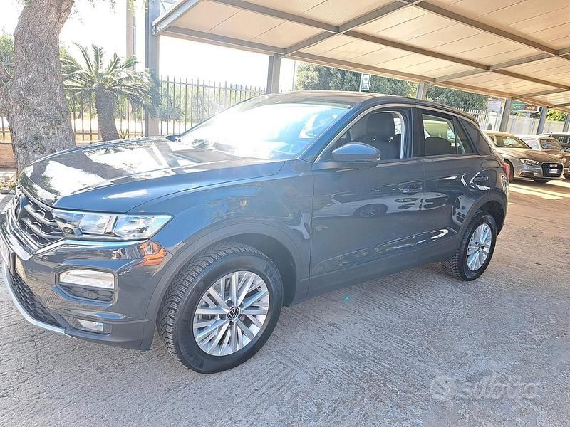 Usata VW T-Roc Style 150 CV (110 kW) 2021 Grigio SUV