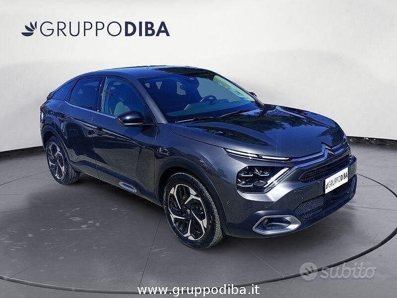 Usata Citroën C4 131 CV (96 kW) 2024 Grigio SUV