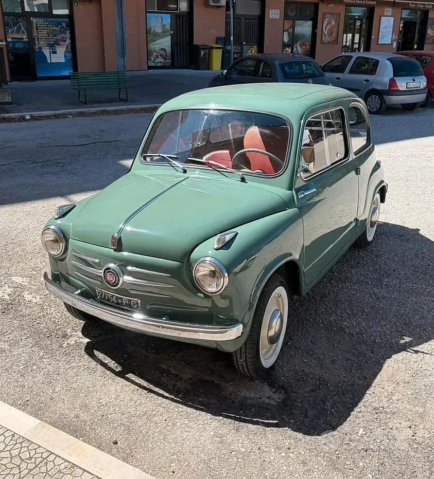 Usata Fiat 600 1950 Verde Utilitaria