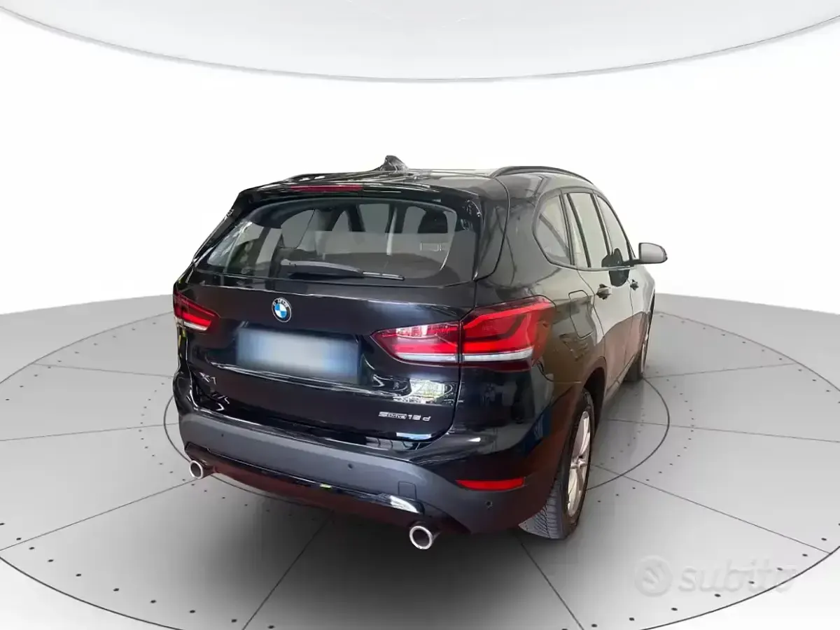 Usata BMW X1 Advantage 150 CV (110 kW) 2021 Nero SUV