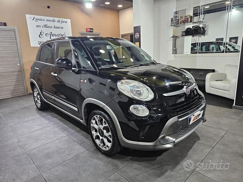 Usata Fiat 500L Trekking 95 CV (69 kW) 2016 Nero Monovolume