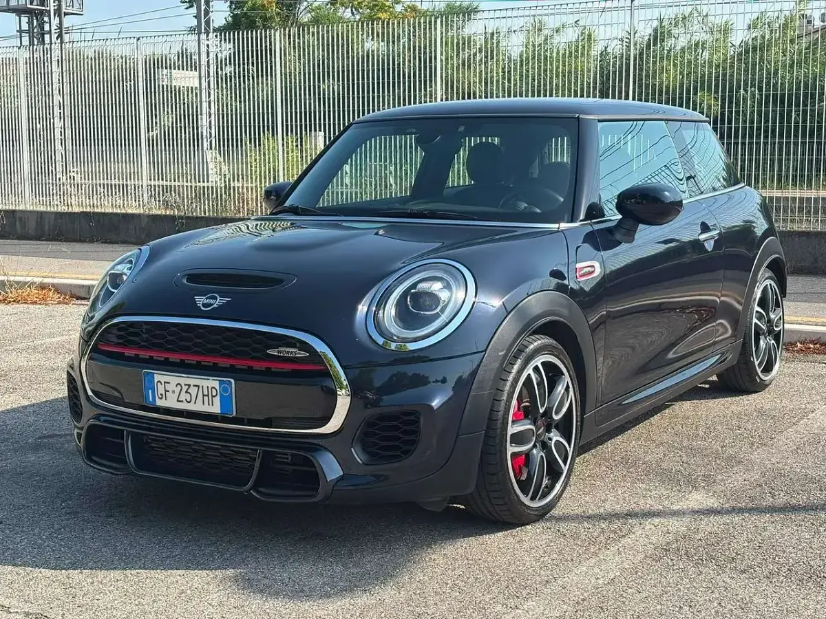 Usata Mini John Cooper Works 231 CV (169 kW) 2021 Nero Utilitaria