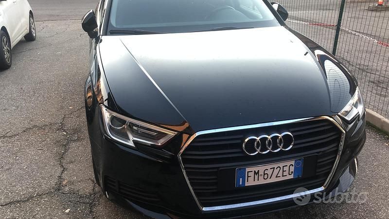 Nero Usata 2018 Audi A3 Ambition Due volumi | 12.500 € - Immagine 1/4
