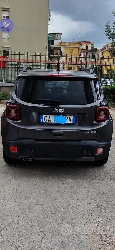 Usata Jeep Renegade 120 CV (88 kW) 2020 Grigio SUV
