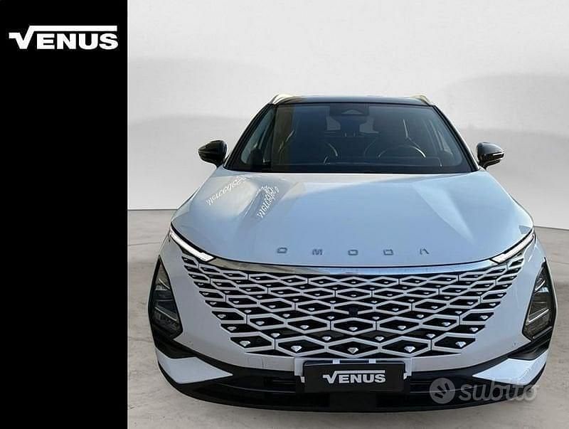 Nuova Omoda 5 147 CV (108 kW) 2025 Bianco SUV