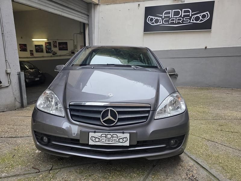 Usata Mercedes A160 95 CV (69 kW) 2012 Grigio Berlina