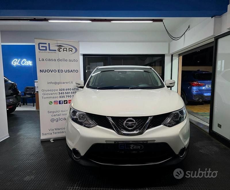 Usata Nissan Qashqai Acenta 110 CV (80 kW) 2017 Bianco SUV