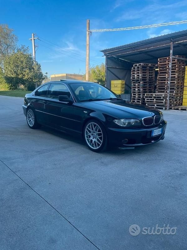 Nero Usata 2006 BMW 330 M Sport Coupé | 9000 € (Buon prezzo) - Immagine 1/4
