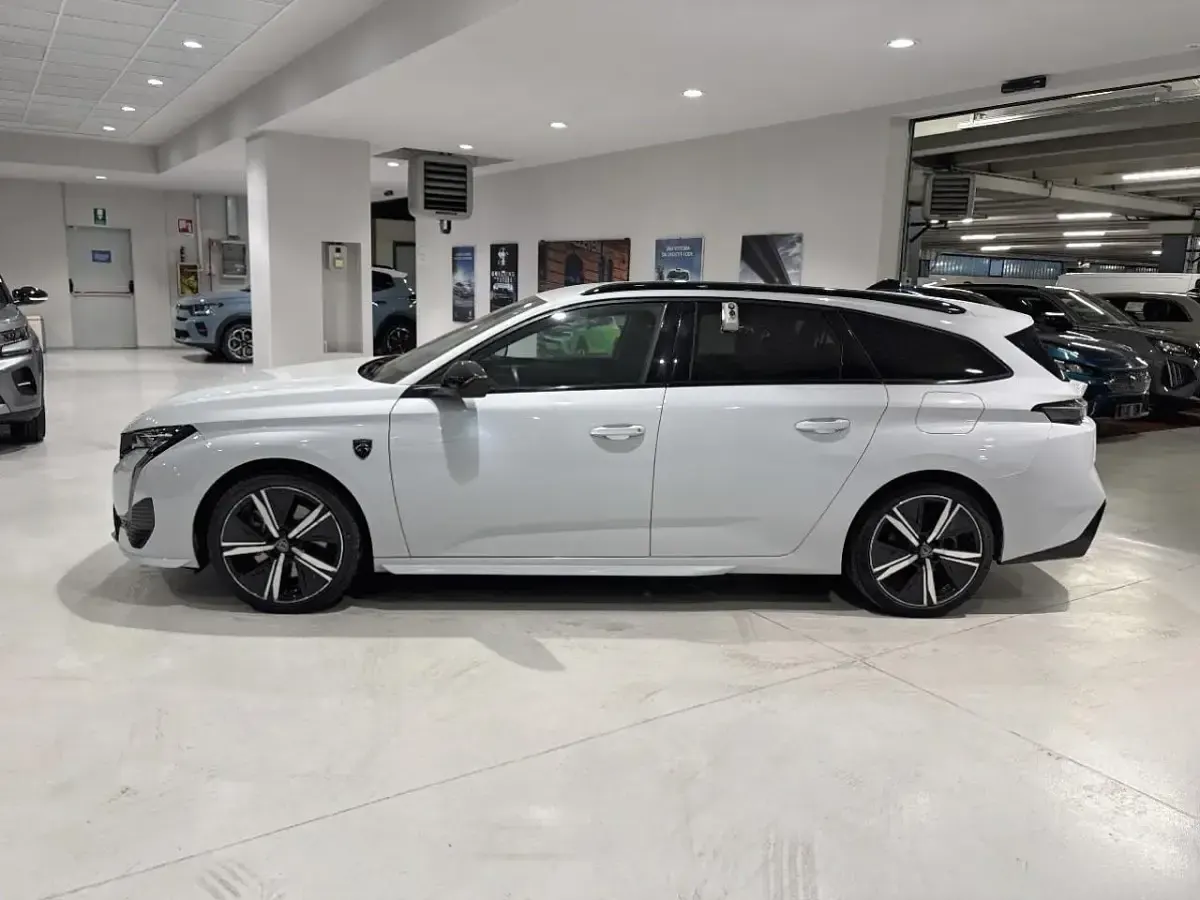 Usata Peugeot 308 SW GT 224 CV (164 kW) 2024 Bianco Station wagon