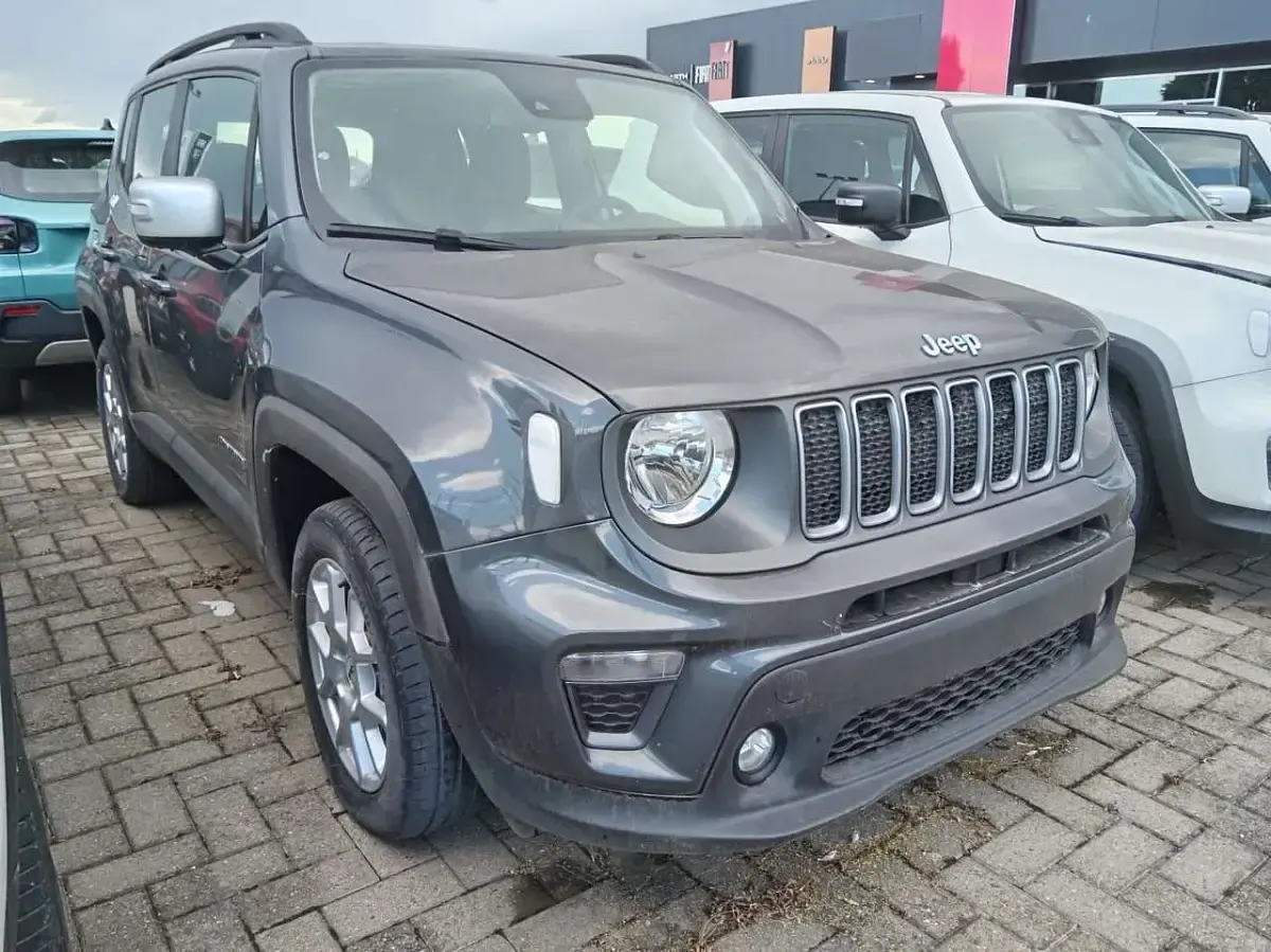 Usata Jeep Renegade Limited 190 CV (139 kW) 2024 Nero SUV