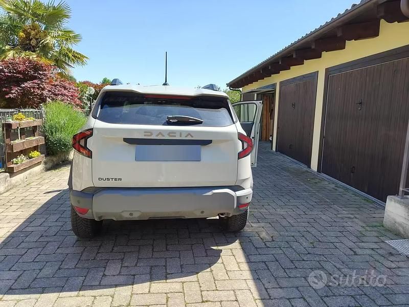 Usata Dacia Duster 101 CV (74 kW) 2025 SUV