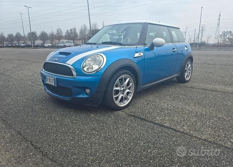 Blu/azzurro Usata 2009 Mini Cooper S Chili Utilitaria | 8700 € (Ottimo prezzo) - Immagine 1/4