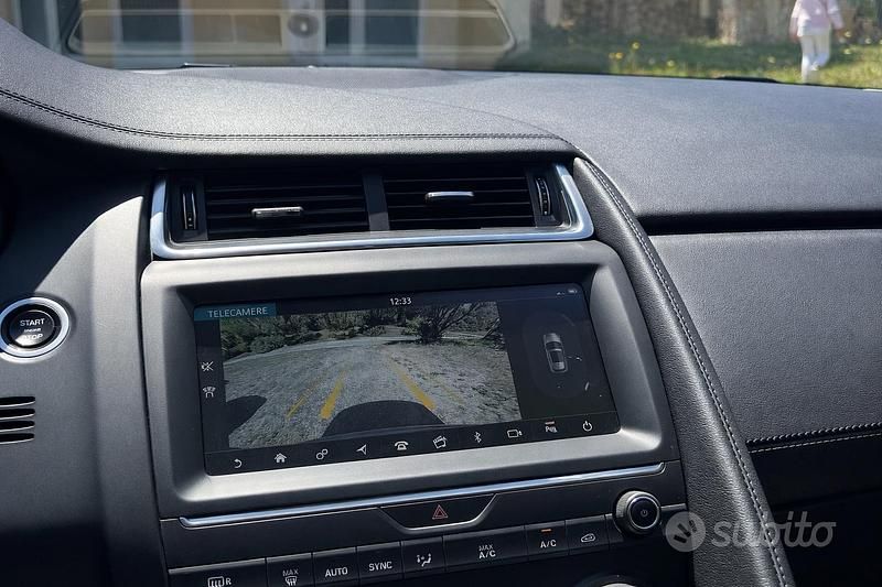 Usata Jaguar E-Pace 150 CV (110 kW) 2018 Grigio SUV