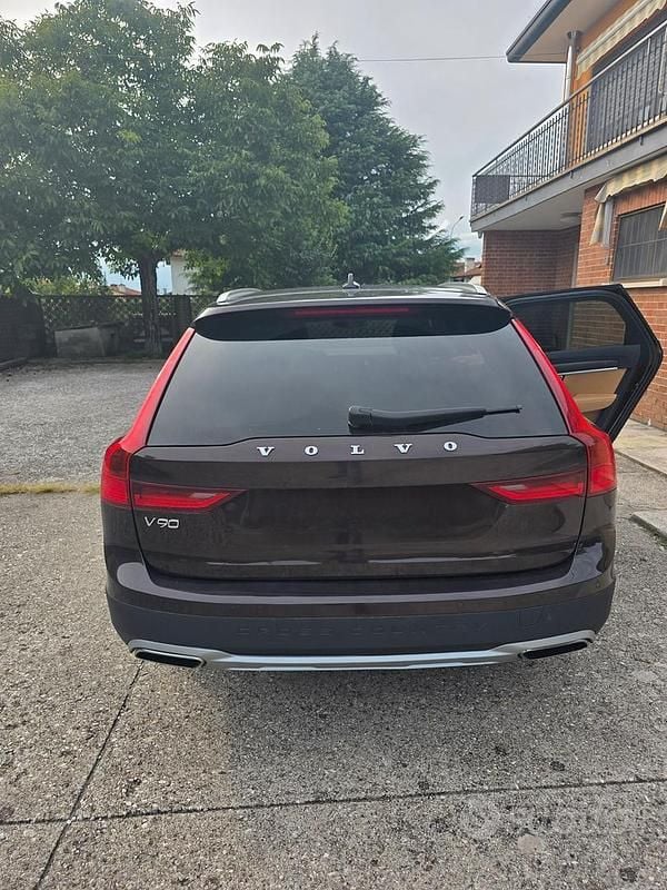 Usata Volvo V90 CC 235 CV (172 kW) 2018 Station wagon