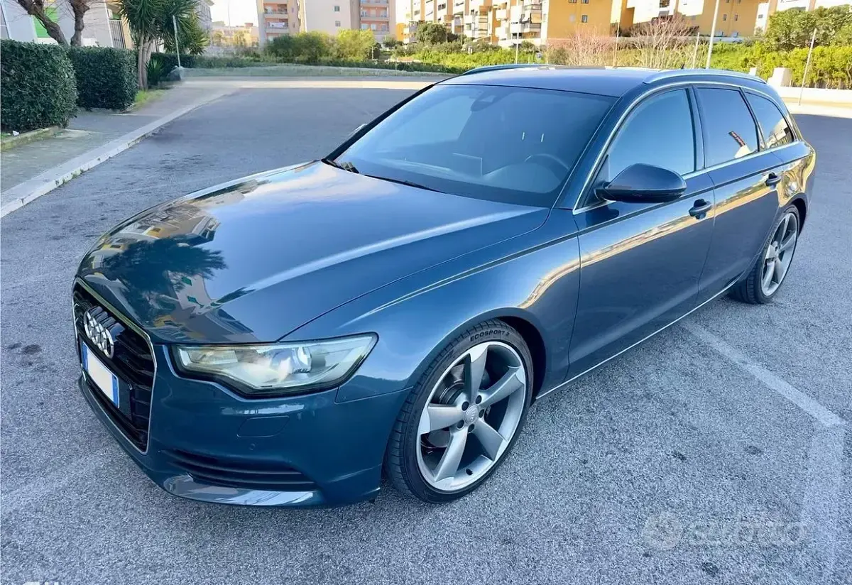 Usata Audi A6 Advanced Plus 177 CV (130 kW) 2012 Blu Station wagon