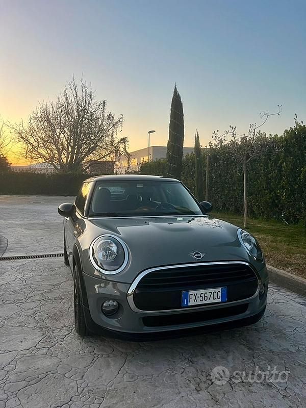 Usata Mini Cooper D 2019 Utilitaria
