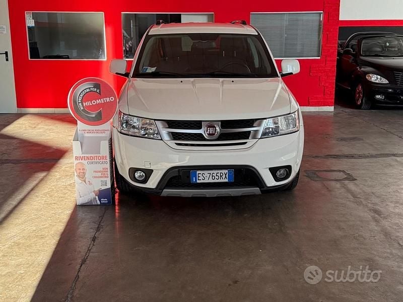 Usata Fiat Freemont Urban 170 CV (125 kW) 2013 Bianco SUV