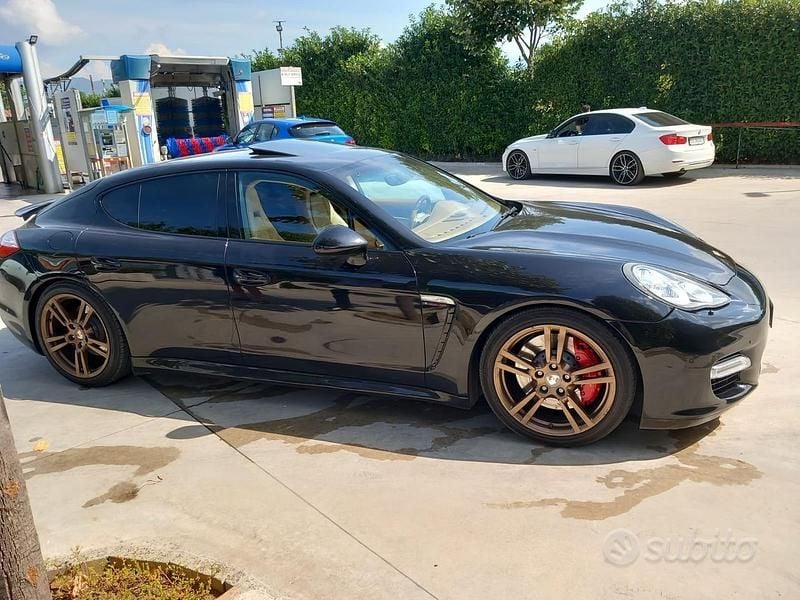 Usata Porsche Panamera Turbo S Executive 2012 Nero Berlina