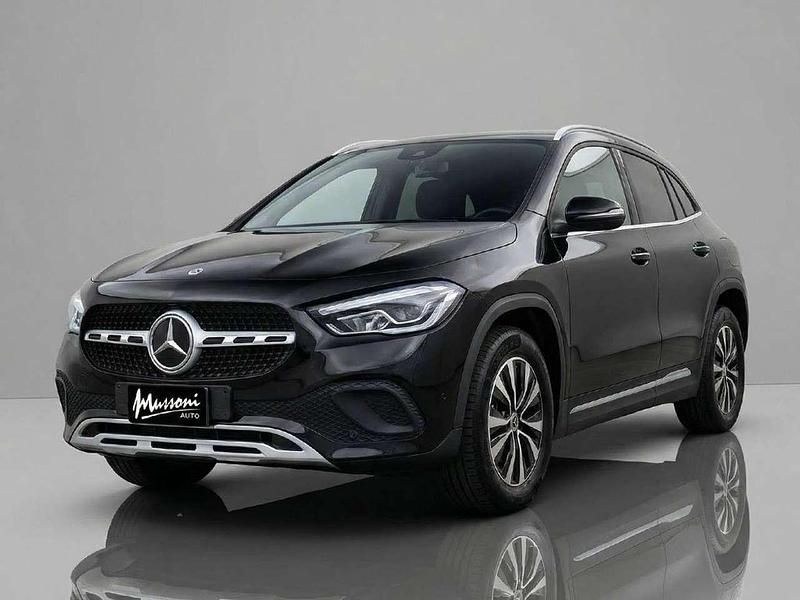 Usata Mercedes GLA250 160 CV (117 kW) 2021 Nero met. SUV