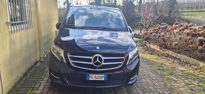 Occasion Mercedes V250 Premium 190 ch (139 kW) 2016 Bleue Monospace