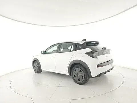 Usata Lancia Ypsilon 110 CV (80 kW) 2024 Bianco Utilitaria