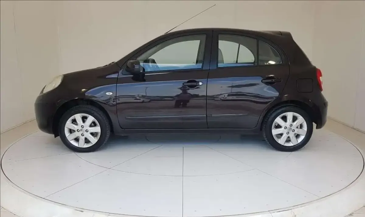 Usata Nissan Micra Acenta 80 CV (58 kW) 2011 Viola metallizzato Utilitaria