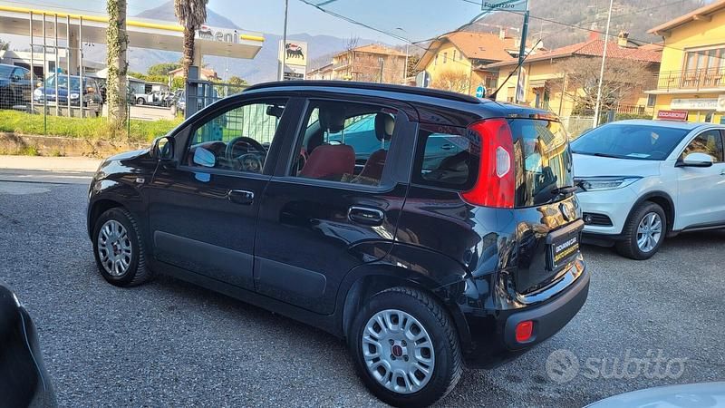 Usata Fiat Panda Lounge 69 CV (50 kW) 2015 Nero Berlina