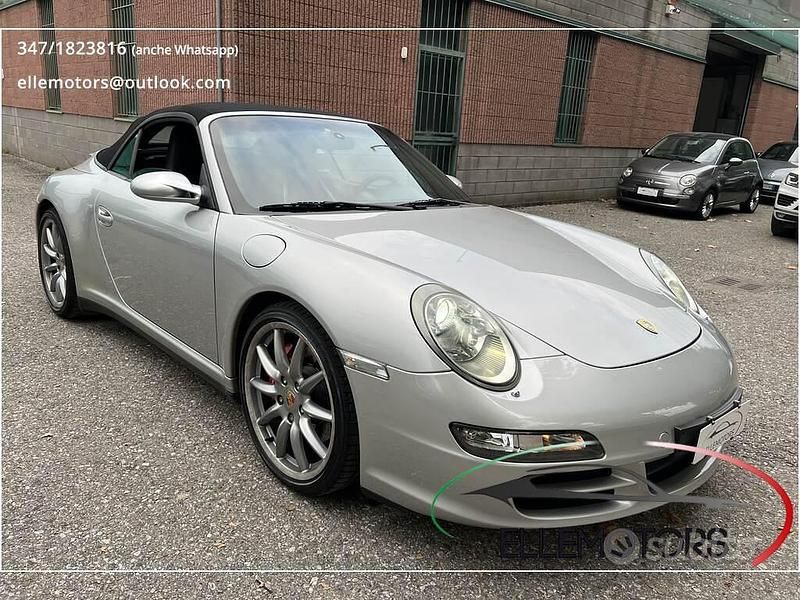 Usata Porsche 911 Carrera Cabriolet 355 CV (261 kW) 2006 Cabrio