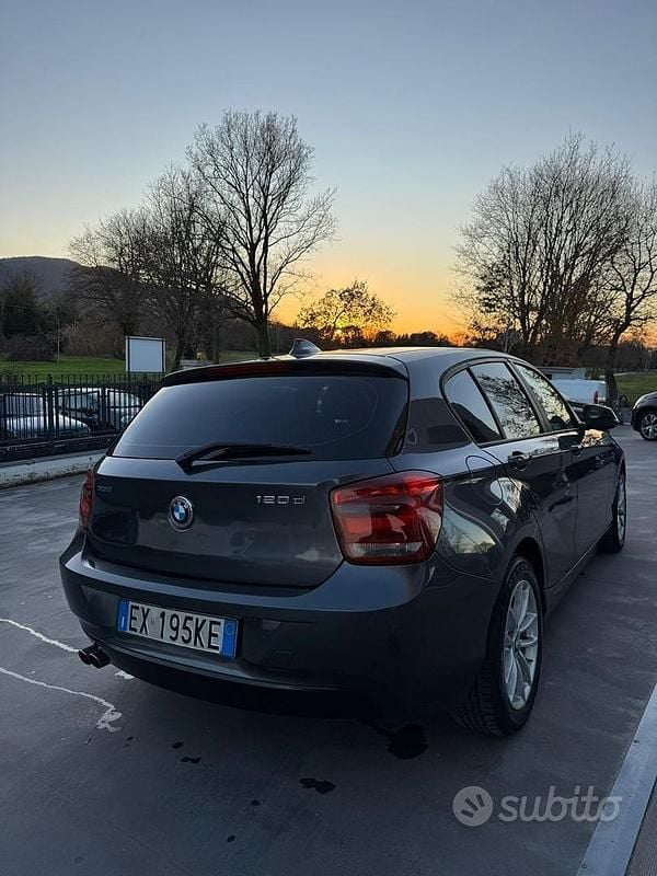 Usata BMW 120 184 CV (135 kW) 2014 Grigio Utilitaria