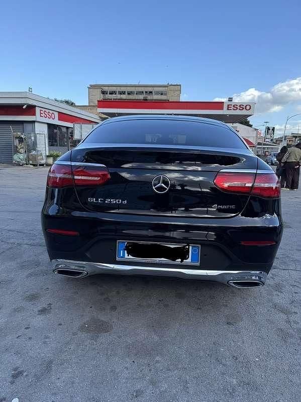 Usata Mercedes GLC250 204 CV (150 kW) 2018 SUV