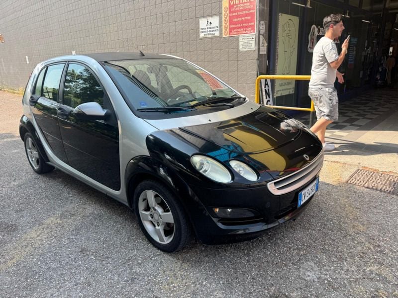 Usata 2005 Smart ForFour Due volumi | 1500 € (Buon prezzo) - Immagine 1/4
