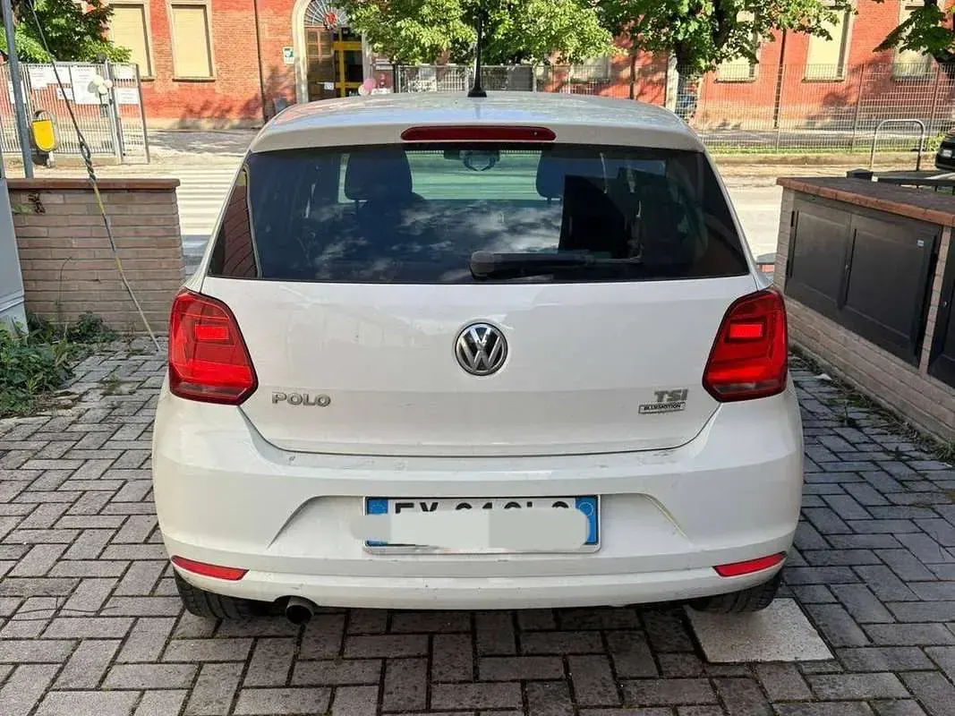 Usata VW Polo 90 CV (66 kW) 2015 Bianco Berlina