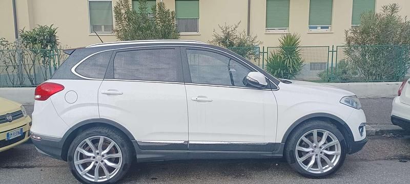 Usata DR DR6 150 CV (110 kW) 2018 SUV