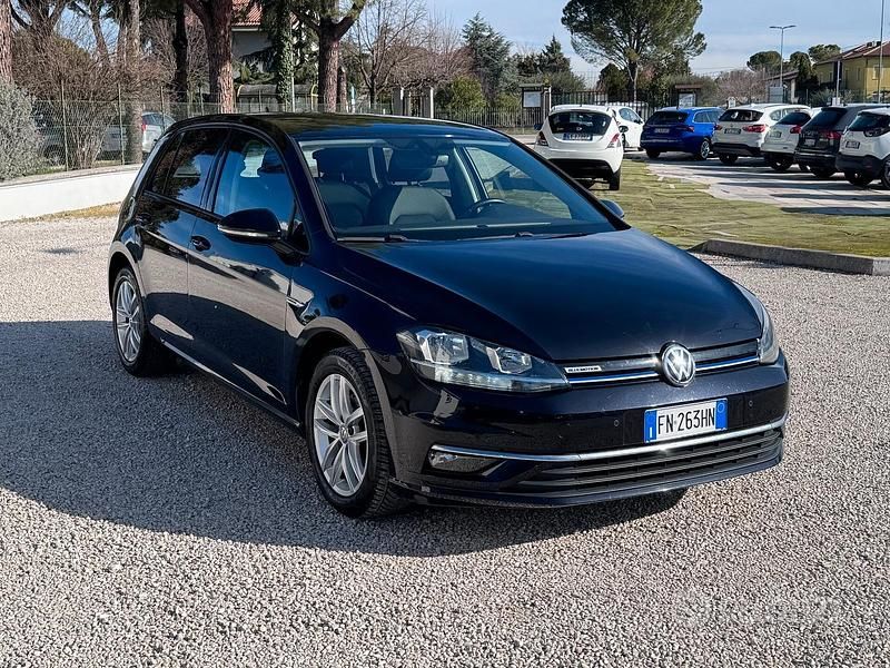 Usata VW Golf VII Highline 110 CV (80 kW) 2018 Nero Berlina